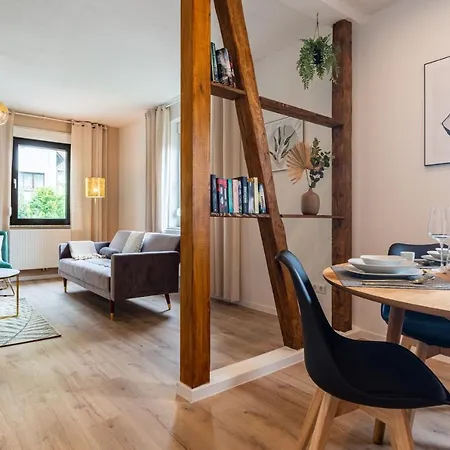 Apartment Relax-apartment - Sauna & Spacious, Garage, 105 M2 Mühlacker