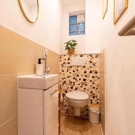 Relax-apartment - Sauna & Spacious, Garage, 105 M2 Apartment