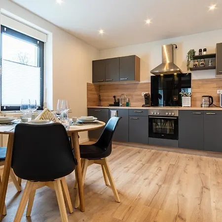 Relax-apartment - Sauna & Spacious, Garage, 105 M2 *