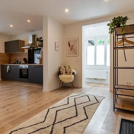 Relax-apartment - Sauna & Spacious, Garage, 105 M2 * 뮬락커