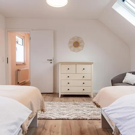 Apartment Relax-apartment - Sauna & Spacious, Garage, 105 M2