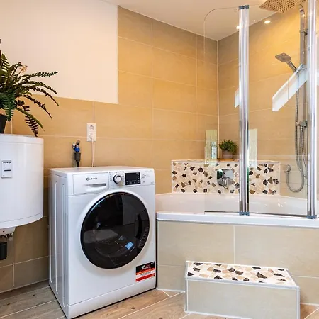 Relax-apartment - Sauna & Spacious, Garage, 105 M2