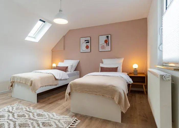 Relax-apartment - Sauna & Spacious, Garage, 105 M2 Apartment *