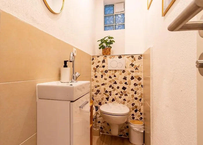 Relax-apartment - Sauna & Spacious, Garage, 105 M2 Apartment