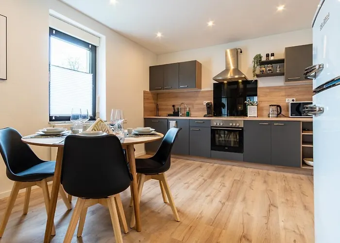 Relax-apartment - Sauna & Spacious, Garage, 105 M2 *