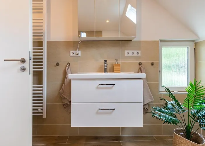 Apartment Relax-apartment - Sauna & Spacious, Garage, 105 M2 *