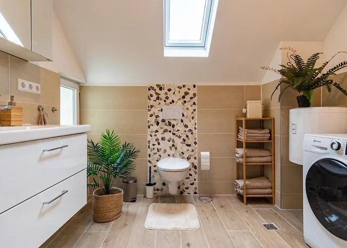 Apartment Relax-apartment - Sauna & Spacious, Garage, 105 M2 Mühlacker